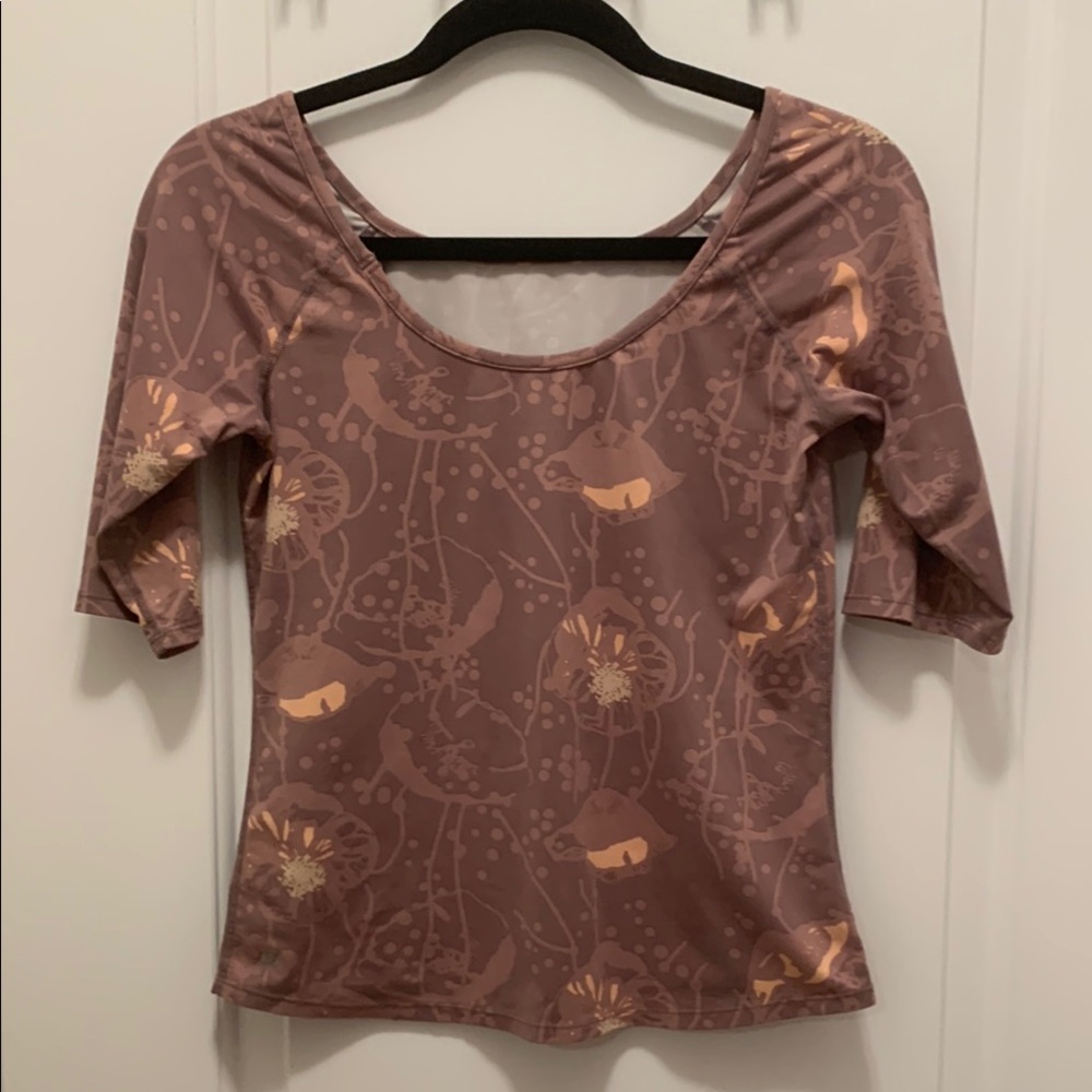 Lululemon Athletica Brown and Pink Fitted 3/4 Sleeve Blouse